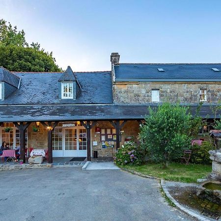 Auberge De Kerveoc'H Douarnenez Bagian luar foto