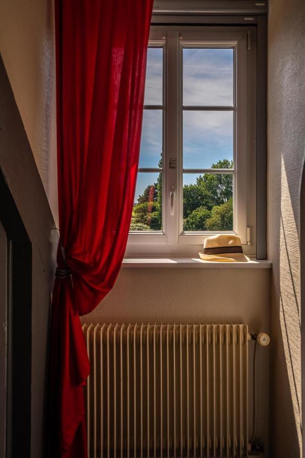 Auberge De Kerveoc'H Douarnenez Bagian luar foto