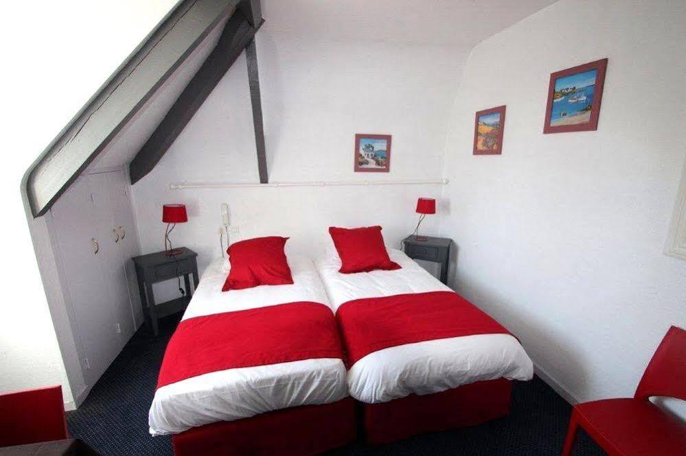 Auberge De Kerveoc'H Douarnenez Bagian luar foto